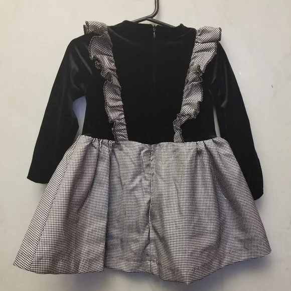 Toddler girl velvet ruffled dress size 3 (B3) - Picture 3 of 3